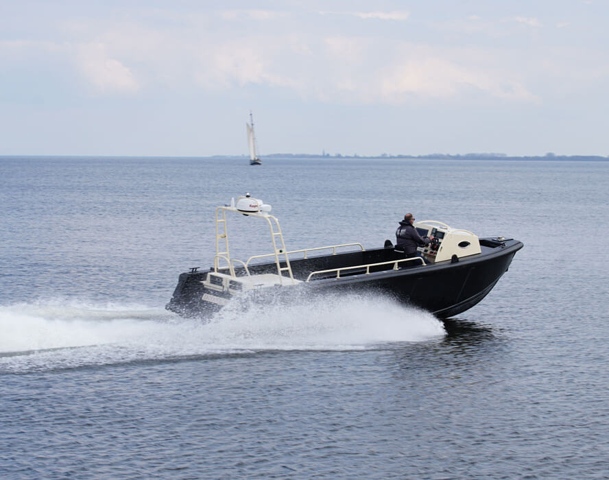 Tideman Marine HDPE hull work boat on the water